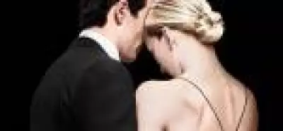 Série sobre JFK Jr. e Carolyn Bessette: O que é real e o que é ficção na produção da Disney+