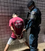 Almoxarife de 22 anos é preso com drogas escondidas sob cama e forro em Boa Vista