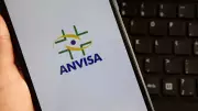 Anvisa implementa receitas amarelas e azuis eletrônicas para maior controle e segurança