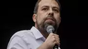 Boulos busca Motta para negociar fim da escala 6x1 e redução da jornada de trabalho