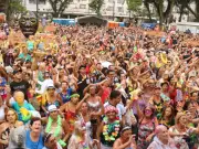 Carnabonde e Carnacentro causam interdições de vias no Centro de Santos durante o Carnaval