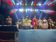 Carnaval de Rua de Timóteo Retorna Após 14 Anos com Sucesso e Milhares de Foliões