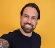 Cartilha do BBB 26: O que Brígido estudou para entrar no reality e por que pode ser eliminado