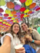 Casal de Santos transforma paixão por pets em guia digital para locais acolhedores