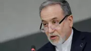 Chanceler iraniano afirma que líder supremo Khamenei está vivo após ataques