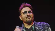 Chuck Negron, fundador do Three Dog Night, morre aos 83 anos nos EUA