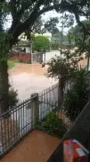 Chuva intensa provoca alagamentos graves e Rio Sesmaria transborda em Resende, RJ