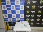 Dupla é presa com arsenal de drogas em Barra Mansa após fuga frustrada