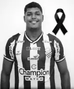 Ex-jogador do Cruzeiro, Vitão, morre aos 22 anos após ser baleado em Maceió