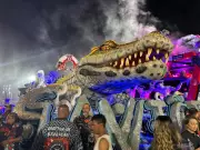 Gaviões da Fiel evita verde em enredo sobre povos indígenas com floresta azul no Carnaval