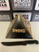 Homem é baleado após investir contra policial com facão em Manhumirim