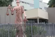Homem é condenado a mais de 32 anos por torturar esposa por 20 anos em Campo Grande