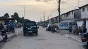 Homem de 43 anos é assassinado a tiros em frente à residência em Pedras de Fogo, PB