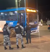 Homem é preso após tentativa de assalto a ônibus em Santarém, no Pará