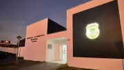 Homem é preso por agredir companheira na frente dos filhos em Dourados