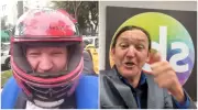Humorista Marquito sofre acidente de moto após mal súbito em São Paulo
