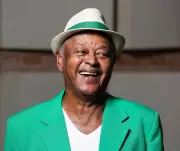 Ideval Anselmo, ícone do samba-enredo paulistano, morre aos 85 anos em São Paulo