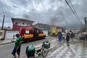 Incêndio em apartamento de Praia Grande mata gato e suspeita aponta vazamento de gás