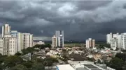 Inmet e Defesa Civil emitem alertas para chuva intensa no Vale do Paraíba a partir de quarta-feira