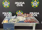 Jovem preso e adolescentes apreendidos por tráfico de drogas em Angra dos Reis