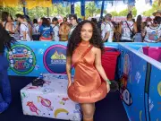 Joyce Alane estreia cantando em trio no Galo da Madrugada com homenagem a Mestre Vitalino