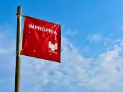 Litoral de SP tem 61 praias impróprias para banho, segundo relatório da Cetesb