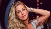 Luana Piovani compartilha rotina pós-festa e reage a críticas sobre cigarro artesanal