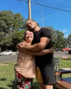 Mãe e filho são aprovados juntos na Universidade do Distrito Federal