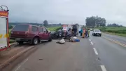 Mãe morre e filha e idosa ficam feridas em grave acidente na BR-365, em Patos de Minas