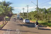 Motociclista de 43 anos morre após colidir contra árvore em Campo Grande na madrugada