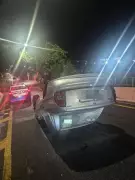 Motorista com CNH vencida perde controle e capota carro em Volta Redonda