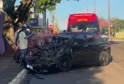 Motorista embriagado colide com viatura policial em Campo Grande após flagrante de furto