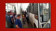 Mulher tem perna esmagada após ser atropelada por ônibus em terminal de Manaus