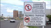 Obra em ponte entre Petrolina e Juazeiro causa congestionamentos e multas para caminhões