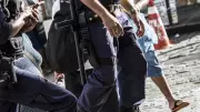 Operação da PMRJ no Complexo da Maré apreende armas e prende criminosos nesta quinta-feira