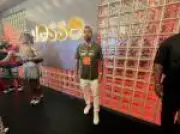 Pedro Scooby Revela Dicas para Esposa Cintia Dicker Antes de Desfile no Salgueiro