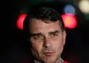 Pesquisa revela que jovens de 16 a 24 anos preferem Flávio Bolsonaro a Lula em 2026