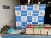 Polícia apreende drogas e materiais do tráfico em apartamento de Barra Mansa