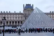 Polícia descobre esquema de fraudes no Museu do Louvre que causou prejuízo milionário