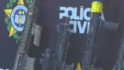 Polícia do Rio impede ataque entre facções e apreende fuzis na Zona Oeste