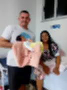 Policial de folga salva recém-nascida de 5 dias que engasgou em Boa Vista