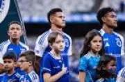 Pouso Alegre e Cruzeiro se enfrentam hoje na semifinal do Campeonato Mineiro