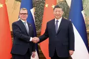 Putin e Xi Jinping conversam por 1h30; EUA ameaçam ação militar no Hemisfério Ocidental
