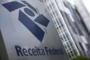 Receita Federal desmente fake news sobre suspensão de contas bancárias e cartões de crédito