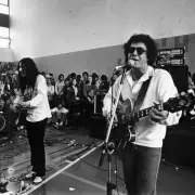 Sá & Guarabyra: Álbum ao vivo de 1979 é lançado após separação da dupla em 2025