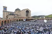 Santuário de Aparecida recebe 18ª Romaria do Terço dos Homens com milhares de fiéis