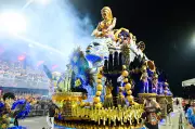 Segunda Noite de Desfiles no Sambódromo do Anhembi Encanta com Sete Escolas de Samba