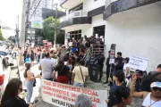 Servidores em greve completam 15 dias de protesto contra lei municipal em Belém