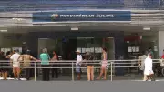 Serviços do INSS retomam operações após modernização, mas filas e confusão persistem