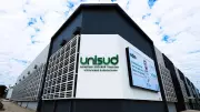 UNISUD no Paraguai atrai brasileiros com Medicina acessível e infraestrutura moderna